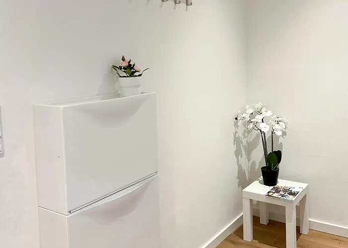 Lovely By Kirija * בילונד